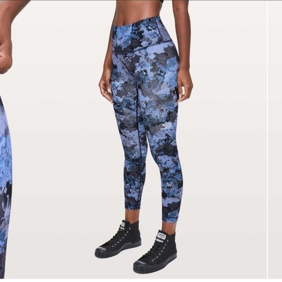 Lululemon Wunder Under Hi-Rise 7/8 Tight *25"
Screen Camo Multi 4 - Picture 3 of 6